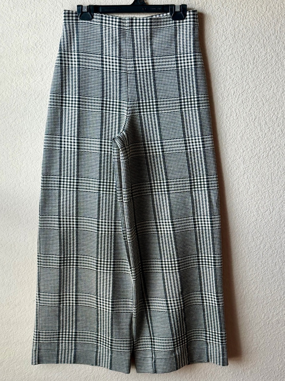 H&M Women's Trousers XS Black Cream High Rise Cropped Pants Houndstooth Plaid